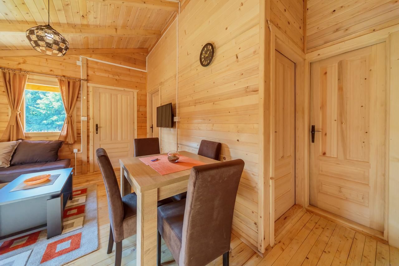 Лоджи Orahovo Cottages Вирпазар