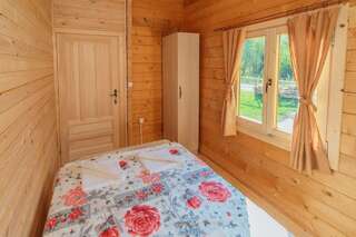 Лоджи Orahovo Cottages Вирпазар Шале-9