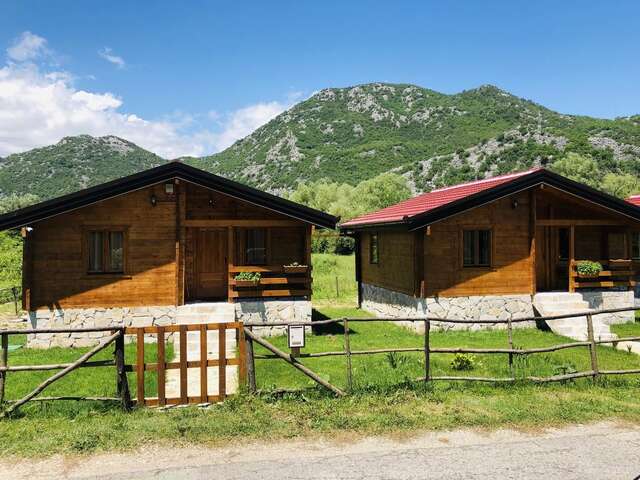 Лоджи Orahovo Cottages Вирпазар-16