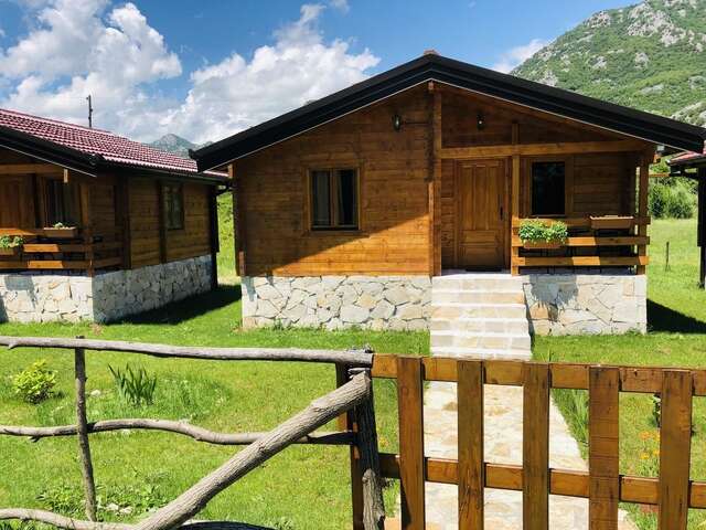 Лоджи Orahovo Cottages Вирпазар-17